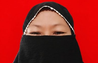 260728308-Leni Latifah